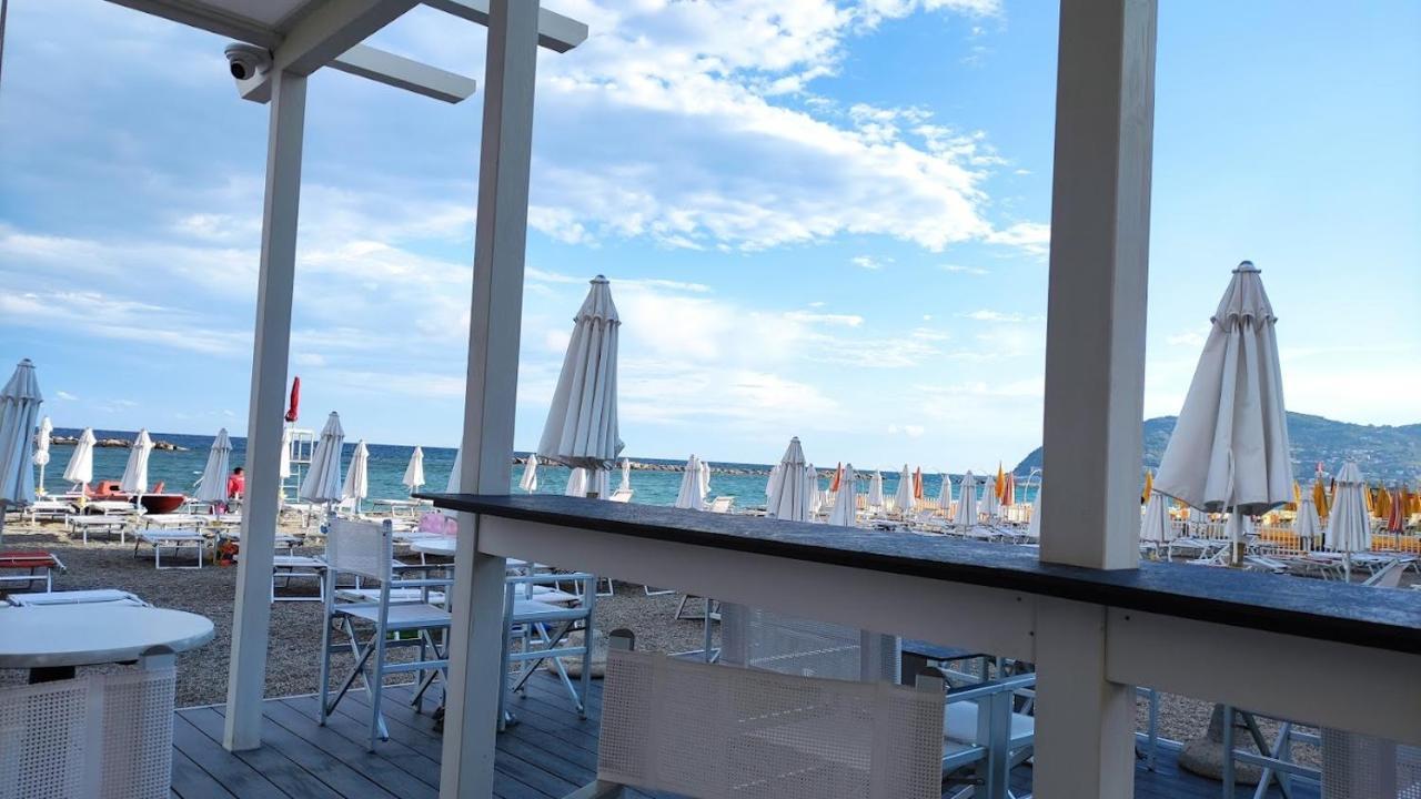 Hotel Fortuna San Bartolomeo Al Mare Exterior photo